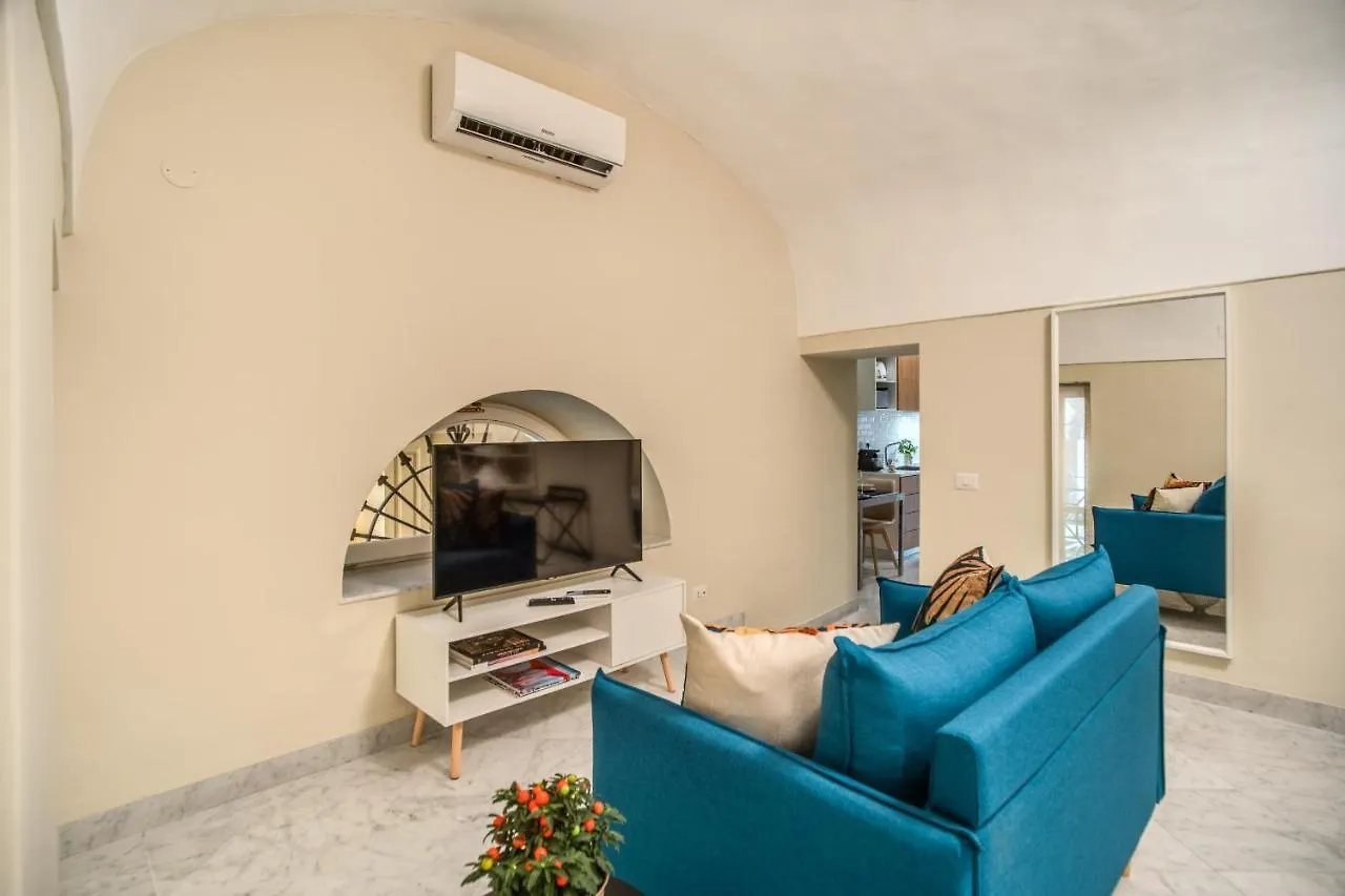 Pignatelli Loft Apartment Naples